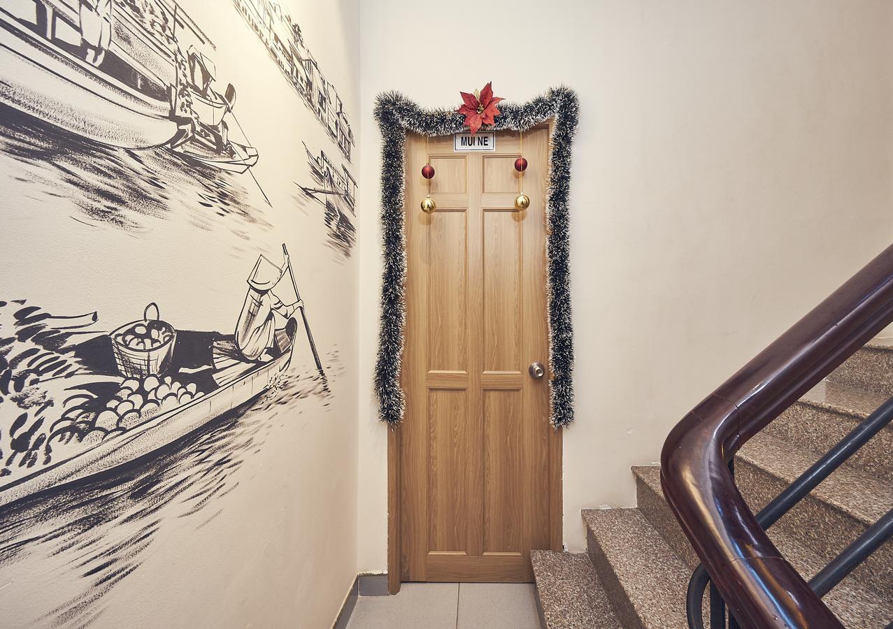 Alleyway Hostel (Adults Only) Хошимін Екстер'єр фото