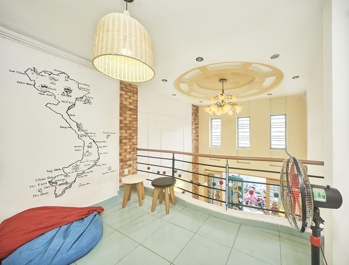 Alleyway Hostel (Adults Only) Хошимін Екстер'єр фото