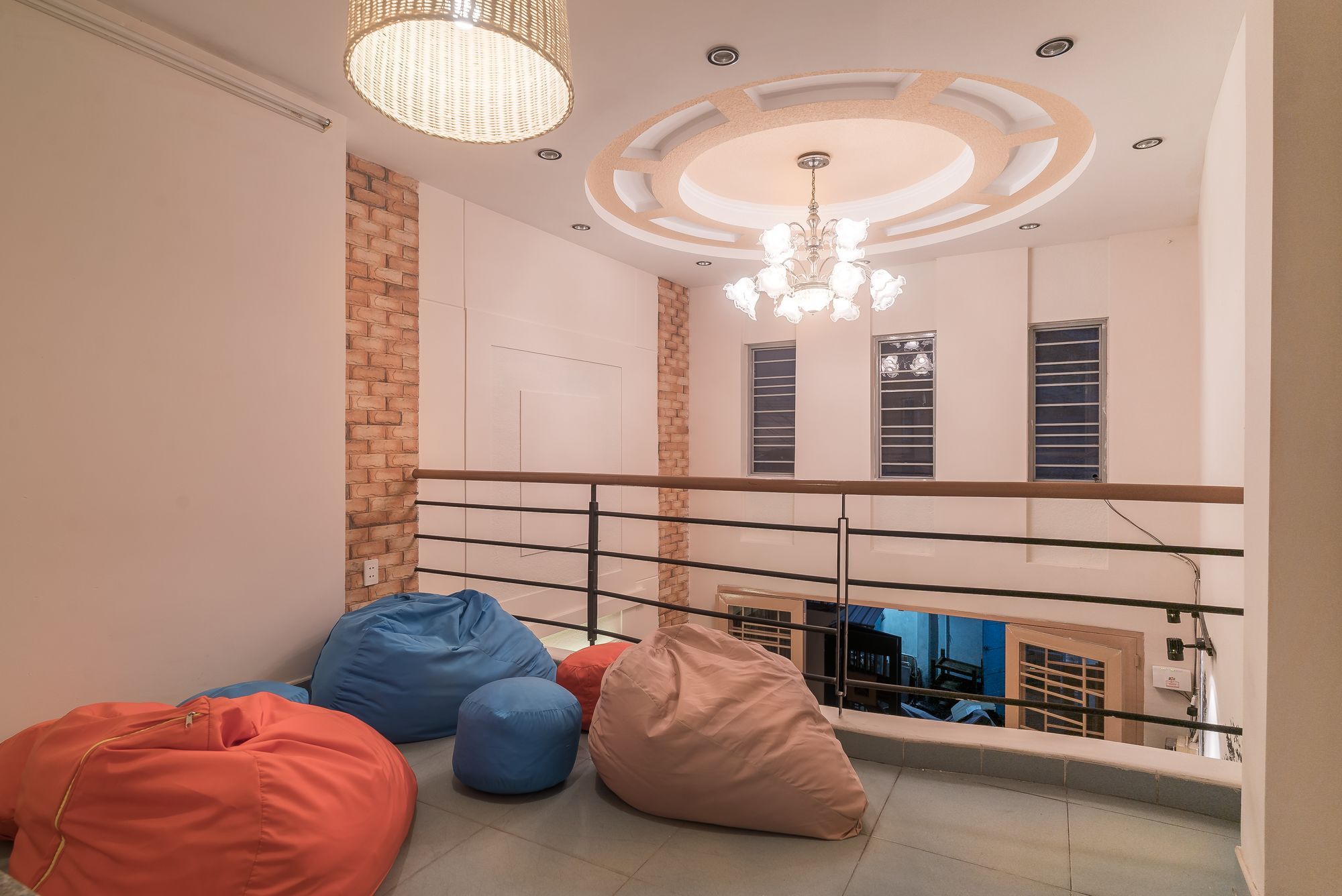 Alleyway Hostel (Adults Only) Хошимін Екстер'єр фото